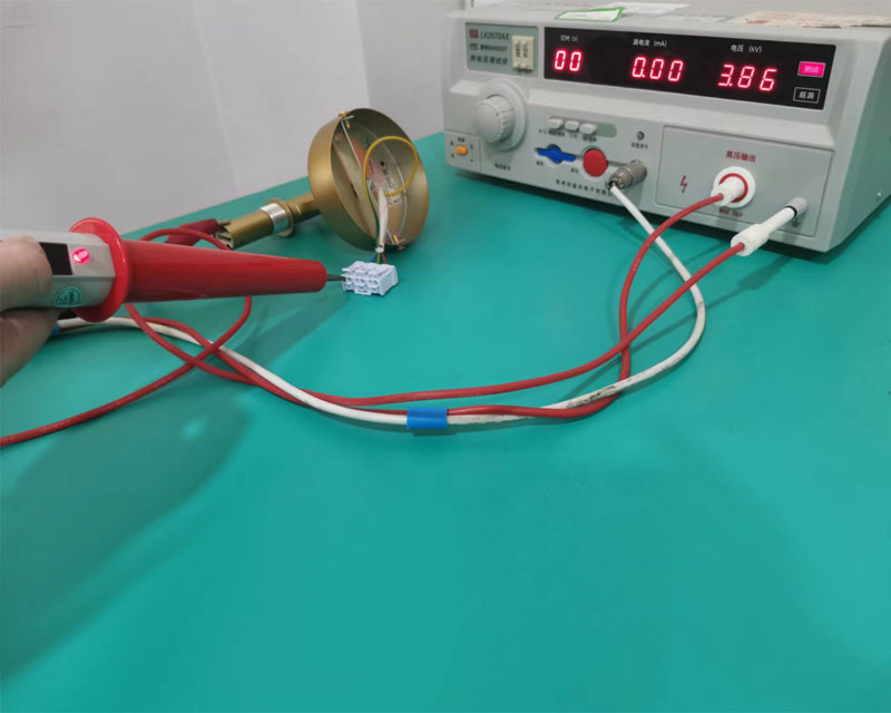 पूरा उत्पादन उपकरण र ISO90001 गुणस्तर प्रणाली, सान्दर्भिक उत्पादन आवश्यकता मापदण्डहरू अनुरूप